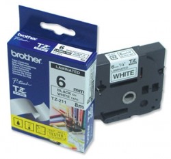 Brother TZ-211 6mm Beyaz Üzerine Siyah Etiket Şeri